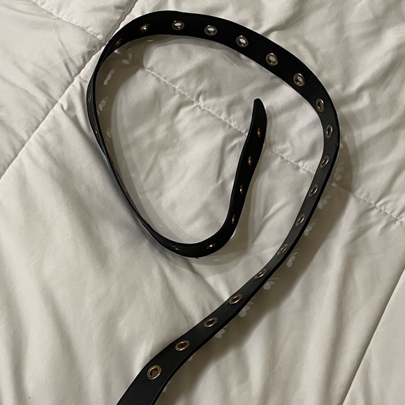 Belt 💛 - Picture 4 of 4